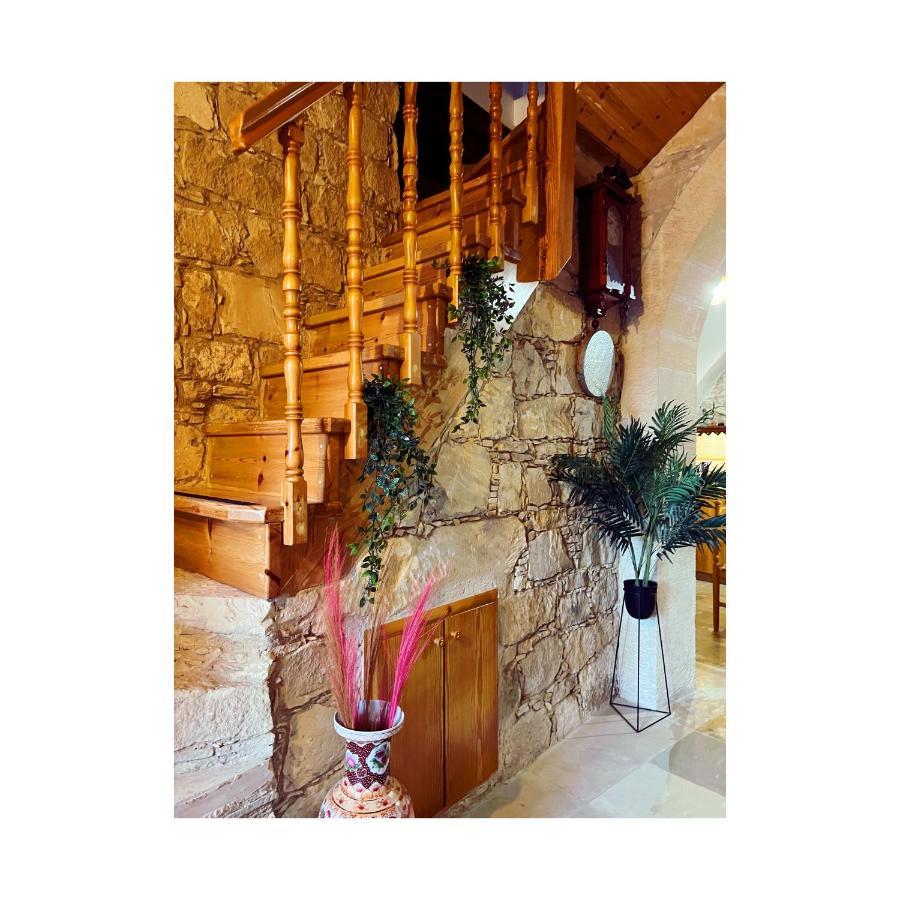 Η Θέα Villa Lofou Exteriör bild